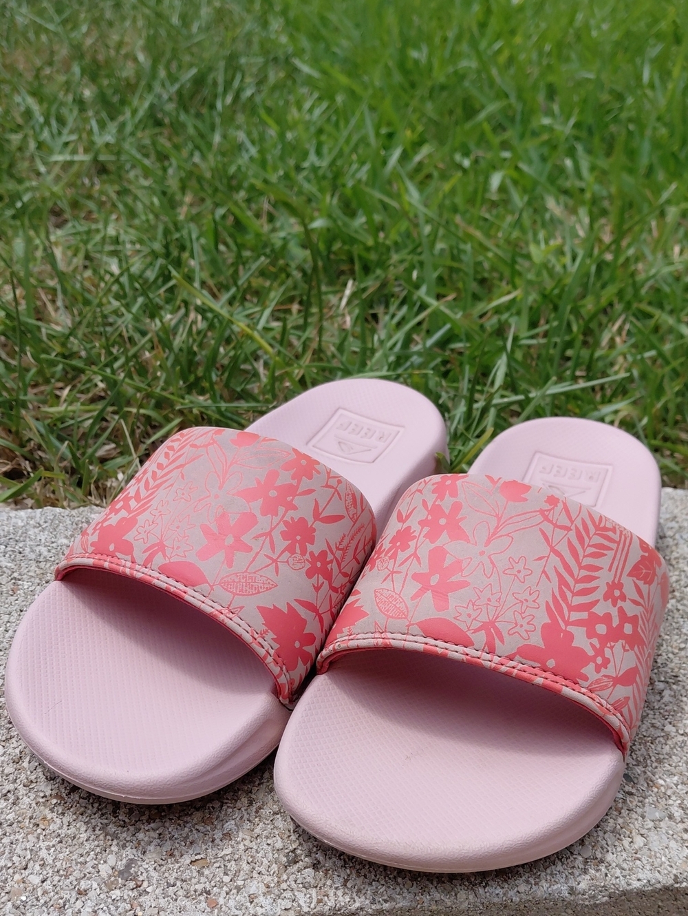 Reef Pink Floral Slide Sandals